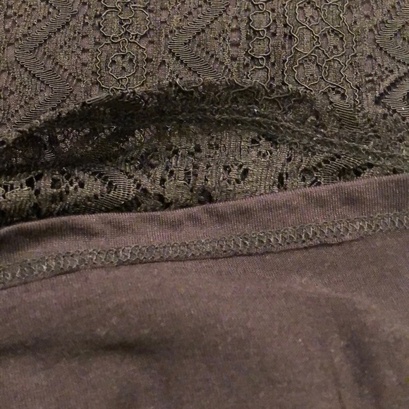 Three Dots Short Sleeve Top - Picture 7 of 8